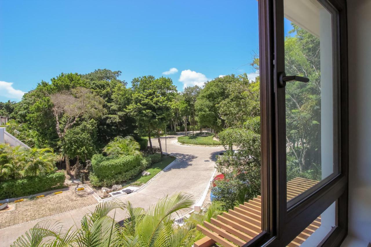 אקומל Apartments In Gated Residential Within Bahia Principe Grounds מראה חיצוני תמונה