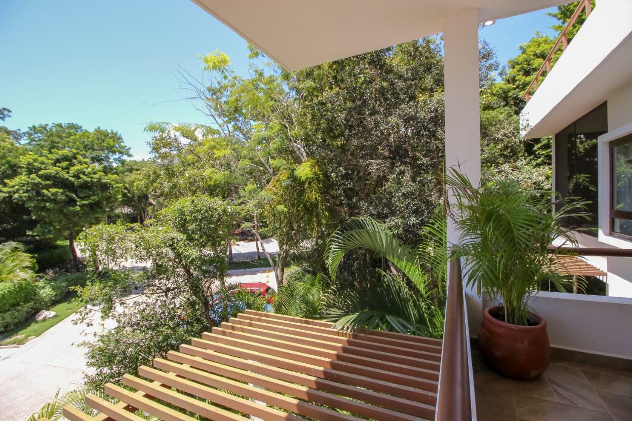 אקומל Apartments In Gated Residential Within Bahia Principe Grounds מראה חיצוני תמונה