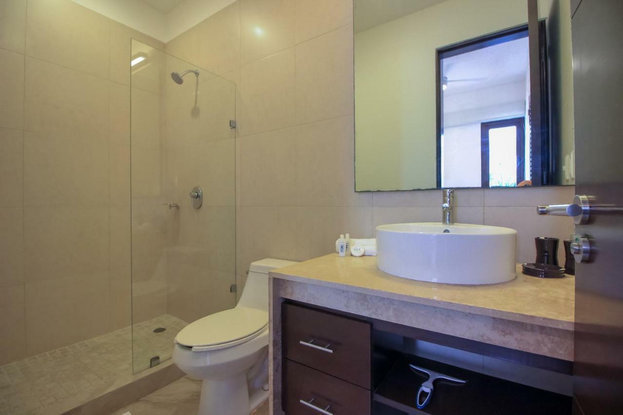 אקומל Apartments In Gated Residential Within Bahia Principe Grounds מראה חיצוני תמונה