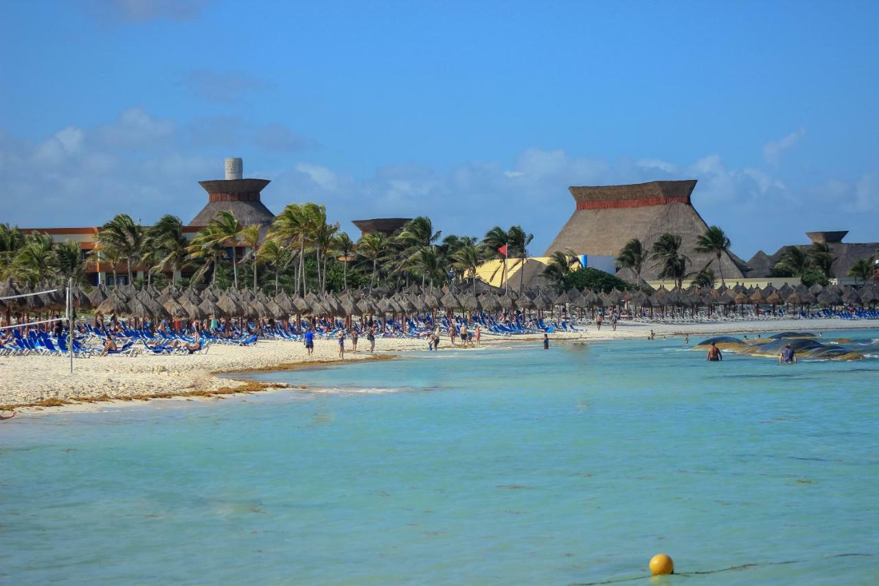 אקומל Apartments In Gated Residential Within Bahia Principe Grounds מראה חיצוני תמונה